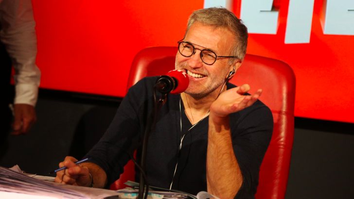 France Inter et « Les Grosses Têtes » de RTL mènent la danse des podcasts en décembre, selon Médiamétrie