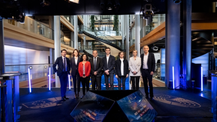 Le premier Grand Débat des élections européennes de Public Sénat et du groupe EBRA touche plus de 800 000 téléspectateurs