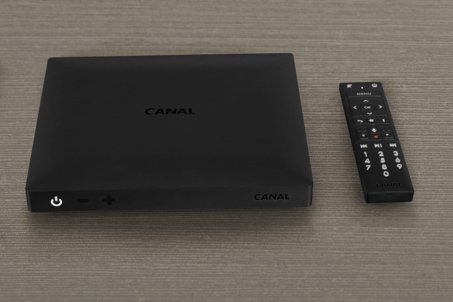 Canal+ dévoile son nouveau décodeur : Ultra HD 4K, Dolby Atmos et multiroom  - Le Monde Numérique