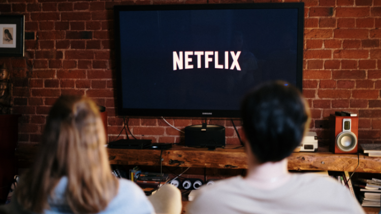 Netflix pourrait générer 5,5 milliards de $ de recettes publicitaires d’ici 2027, selon une étude