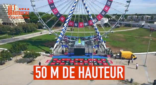 Horyzon transforme la grande roue de la Grande Motte en roulette de casino géante pour les Casinos Partouche
