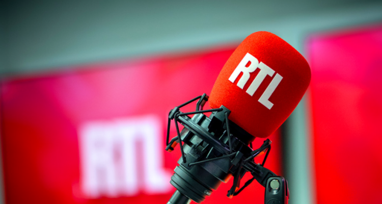 Continuité, actu d’été et nouvelles voix dans la grille d’été de RTL