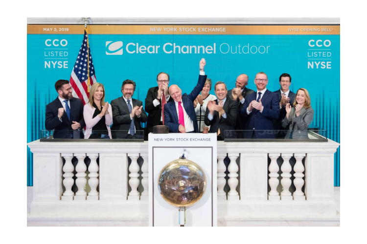 Clear Channel Outdoor Holdings est désormais séparée de iHeartMedia