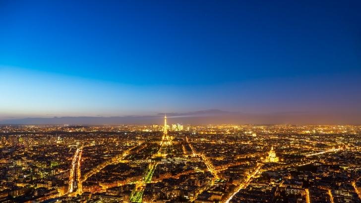La Ville de Paris vote l’extinction de la publicité lumineuse la nuit dès le 1er décembre
