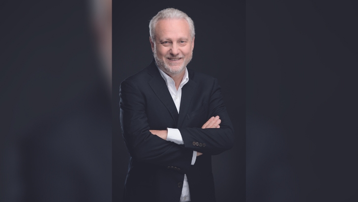 Yves Bigot reste président-directeur général de TV5Monde
